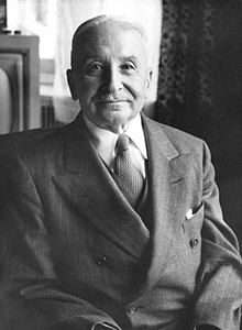 Media Name: 220px-ludwig_von_mises.jpg